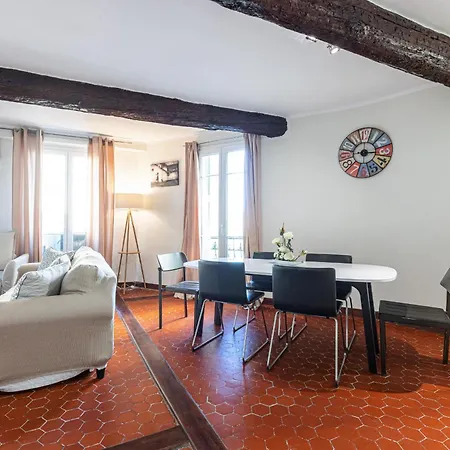 Large 3 Bdr Old Town - Ac