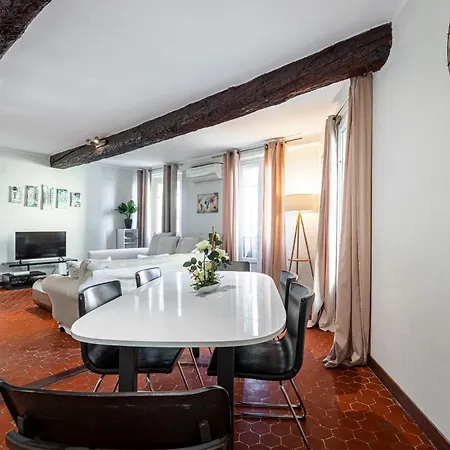 Large 3 Bdr Old Town - Ac Apartment *