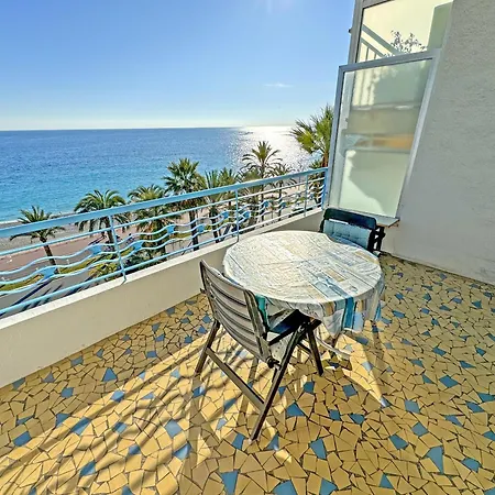 Cosy Sea Front France Apartment