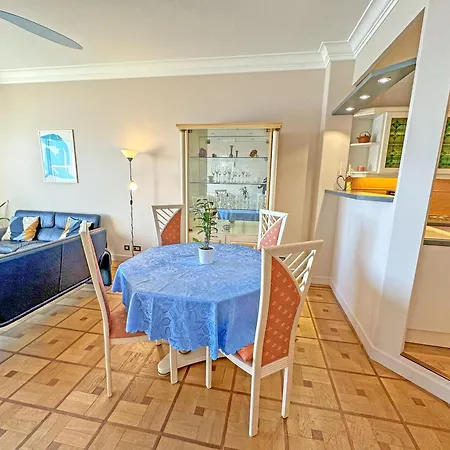 Cosy Sea Front France Apartment Nice