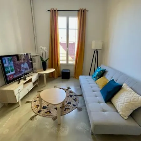 Apartment Sweet *