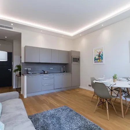 Brand New 1 Bdr Place Du Pin Apartment