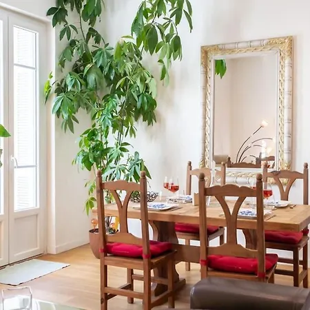 Apartment #22 Emma 2bdr Balcony Center Town 2mins Tramway Nice