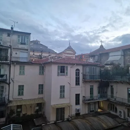 Alex Mari Apartment