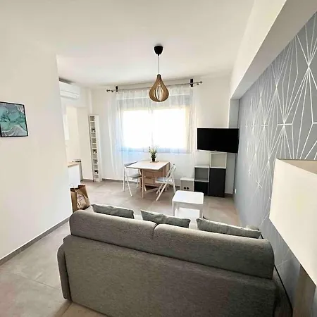 Bertaina - Cosy Gare - Liberation Apartment *