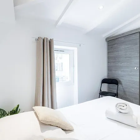 Ultra 2 Bdr - Rue De France Apartment