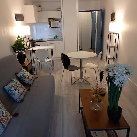 Apartment Bottero-joli Avec Terrasse 5 Mins De La
