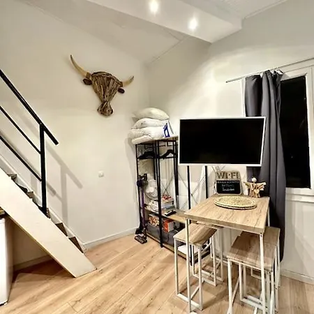 Apartman La Taniere Du Bois Flotte *