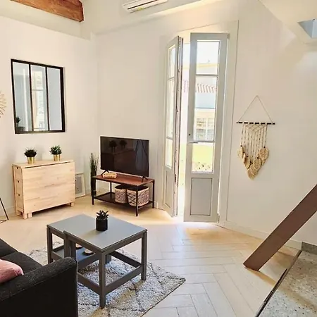 Le Virenque Apartment *