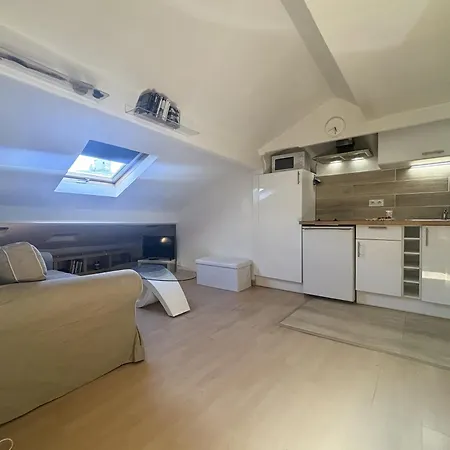 Zone Pietonne - Wifi, Ac, 2 Pers Appartamento