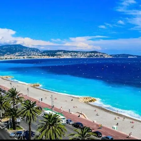 Superbe Grand 3 Pieces De 65 M2 -cosy -3 Mn Gare Riquier Apartment