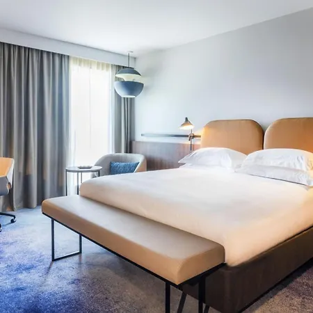 Crowne Plaza - - Grand Arenas By Ihg Hotel 4*
