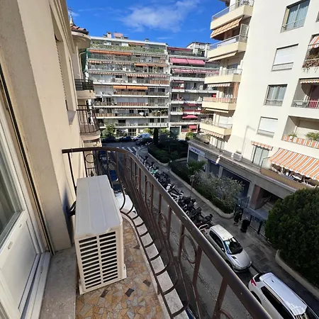 Apartment Oscar