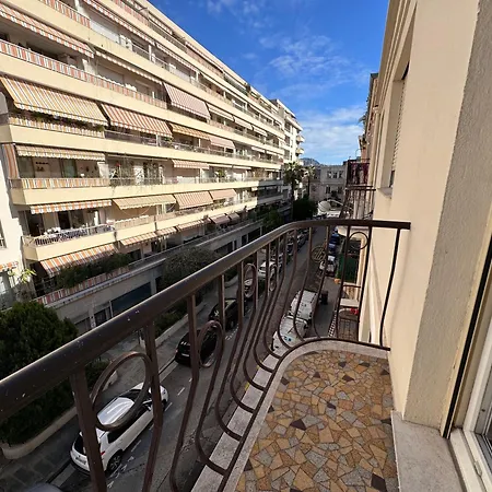 Apartment Oscar Nizza