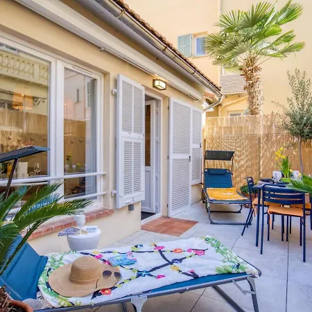 Charming House, Large Private Terrace, Air Conditioning - 