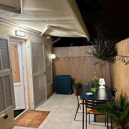 Apartment Charming House, Large Private Terrace, Air Conditioning - 