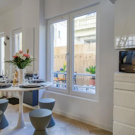Charming House, Large Private Terrace, Air Conditioning - 