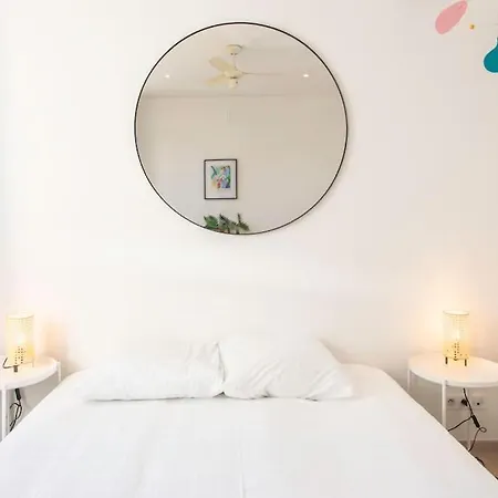 #21 2 Bdr Balconies 10 Mins Walk To Sea 5mins To Tram Nice