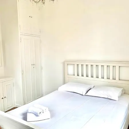 Cc Ot L Atelier Du Collet Old Town Promenade Des * Nice