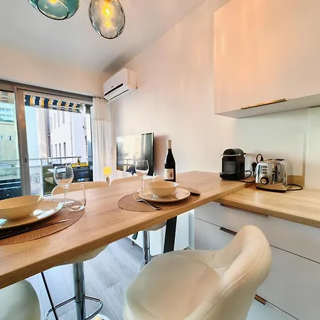 Apartment Royal Lux Seaview By Guys Nice