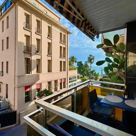 Apartment Royal Lux Seaview By Guys *