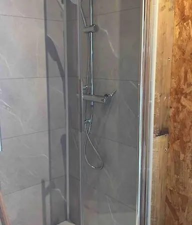 Vue Chic Dans L'olivier, Piscine Appartement