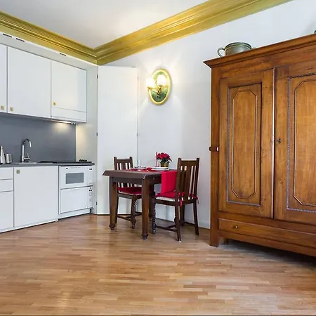 Apartment Imperial Res. Negresco Five Stars House *