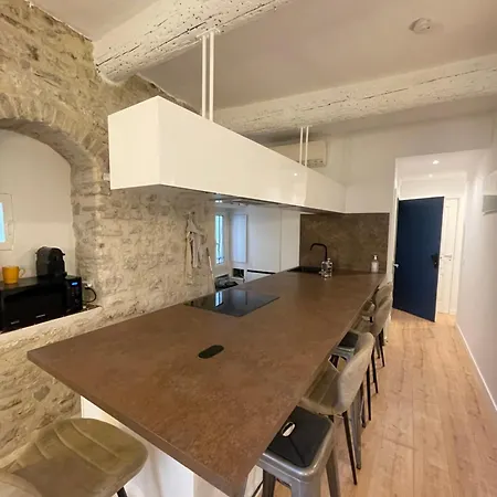 Fusion - Charme De L'ancien Et Confort Moderne - Vieux - 2 - Wifi - 5 Min Des Plages - 30 Min De Cannes Et Monaco Apartment