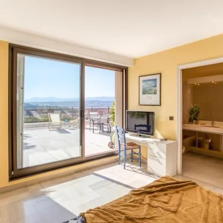 Pour 6 Avec Magnifique Terrasse De 114m2 Et Vue Panoramique *