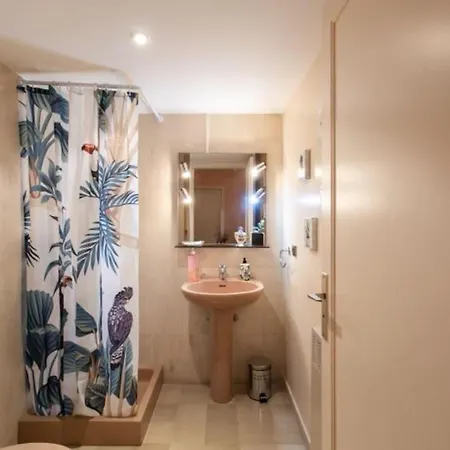 Pour 6 Avec Magnifique Terrasse De 114m2 Et Vue Panoramique *