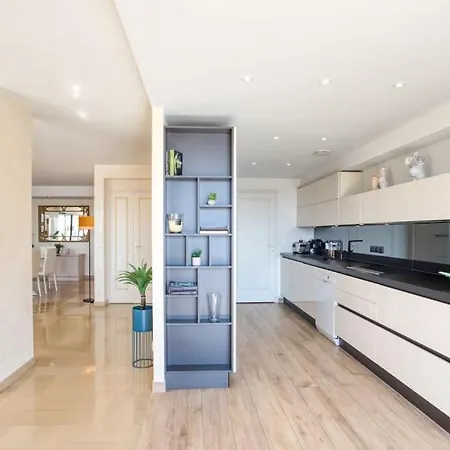 Pour 6 Avec Magnifique Terrasse De 114m2 Et Vue Panoramique Apartment