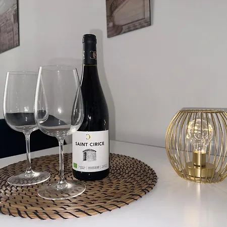 Oscar Apartment *
