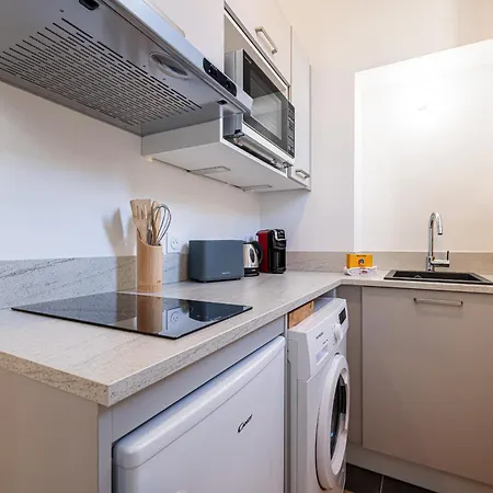 Charming Center 104 Apartment *