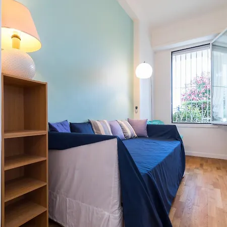 Promenade Des 2 Bdr Large Terrace * Nice