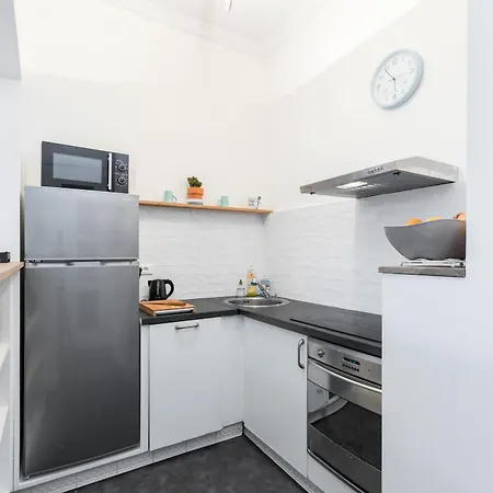 Promenade Des 2 Bdr Large Terrace Nice