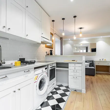 Apartment Lovely 1 Bdr Port Area Nice