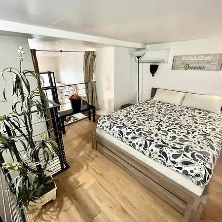 Apartman Duplex Patio Wilson *