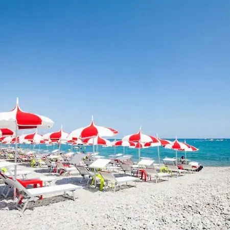 Studio T1 Centre - Ideal Couple & Amis - Confort - Wifi - Calme - Climatisation - Coin Terrasse Nice