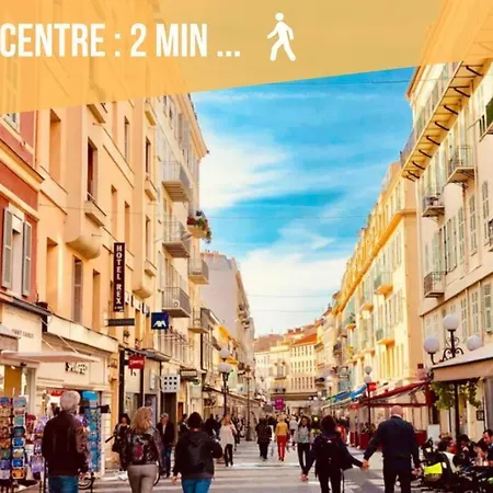Studio T1 Centre - Ideal Couple & Amis - Confort - Wifi - Calme - Climatisation - Coin Terrasse *