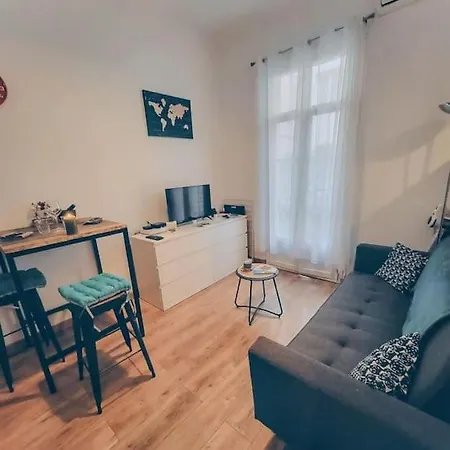 Apartment Studio T1 Centre - Ideal Couple & Amis - Confort - Wifi - Calme - Climatisation - Coin Terrasse Nice