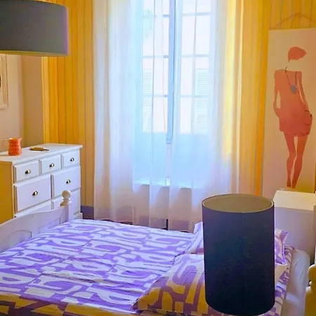 Heart Of Vieux & Saleya Апартаменты Ницца