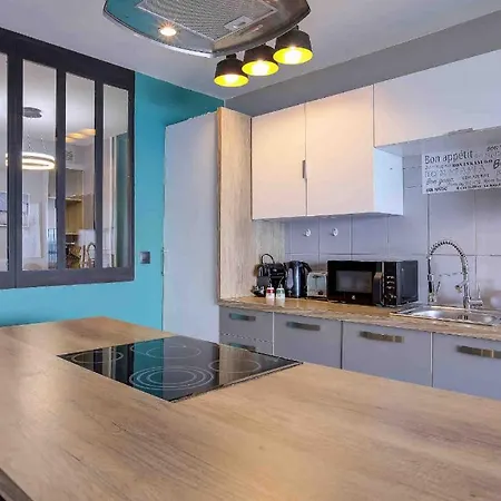 Apartment Flat Design With Sea View Promenade Des