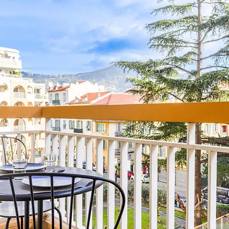 Les Arenes De Cimiez By Interhome Nicea