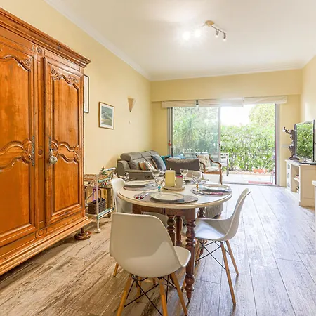 Terrasses De La Baie Des Anges By Interhome