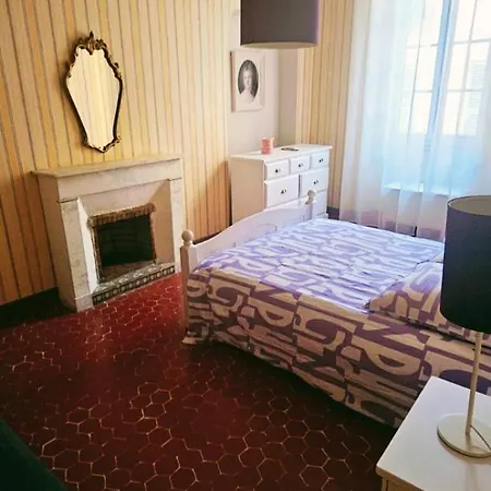 Heart Of Vieux & Saleya Ницца