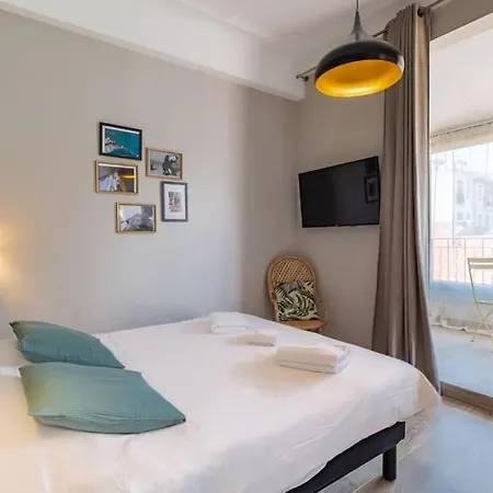 Lamartine - Studio W Terrace And Ac Very Central *