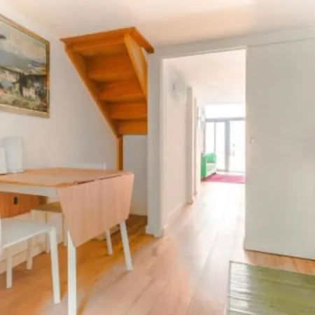 Magnifique Duplex Type Loft Apartment