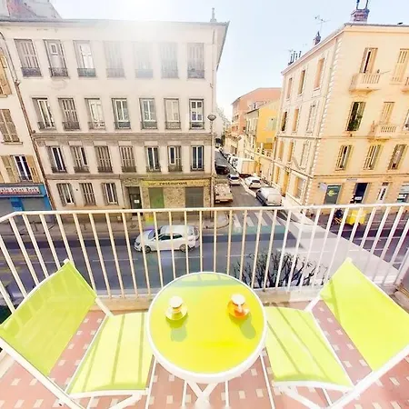 Avec Balcon Et Parking Prive Appartamento *