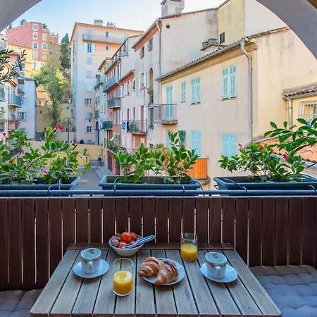 #39 Old Town 3 Bdr Ac Balcony 5mins Walk To Sea * Nice