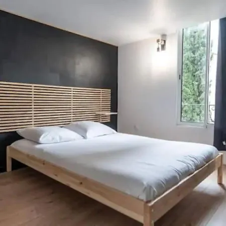 Avec Mezzanine Apartment
